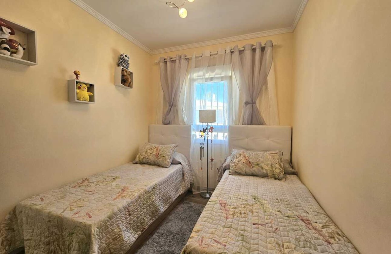 Resale - Villa -
Torrevieja - Torre Del Moro