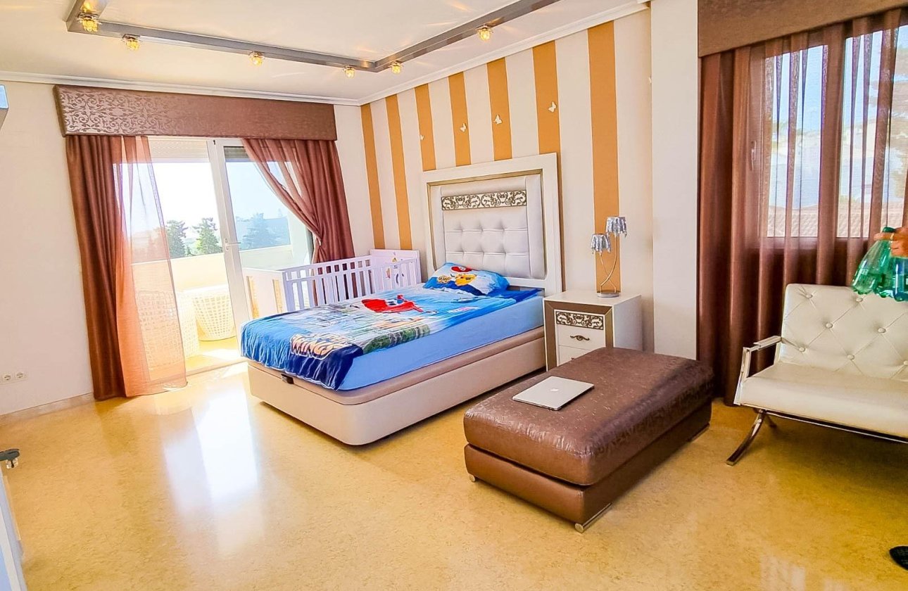 Resale - Villa -
Torrevieja - Torre La Mata