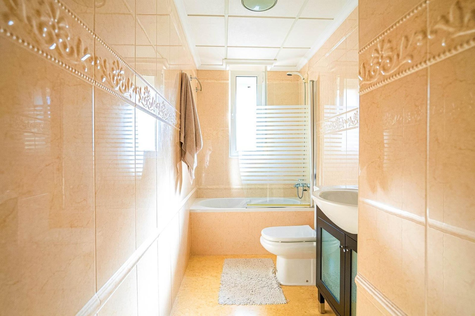 Resale - Villa -
Torrevieja - Torre La Mata