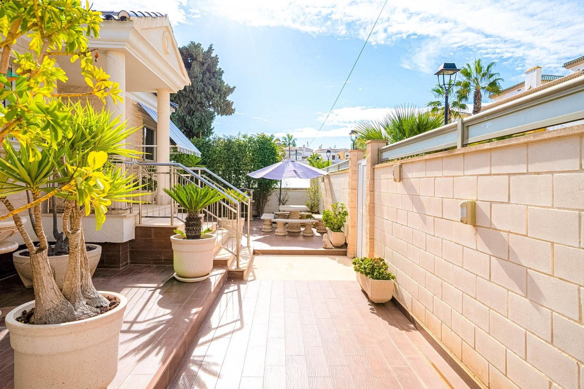 Resale - Villa -
Torrevieja - Torre La Mata