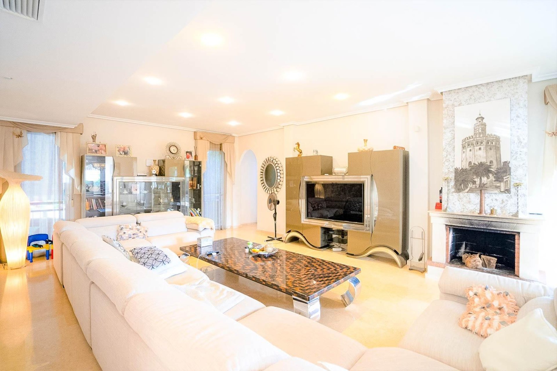 Resale - Villa -
Torrevieja - Torre La Mata