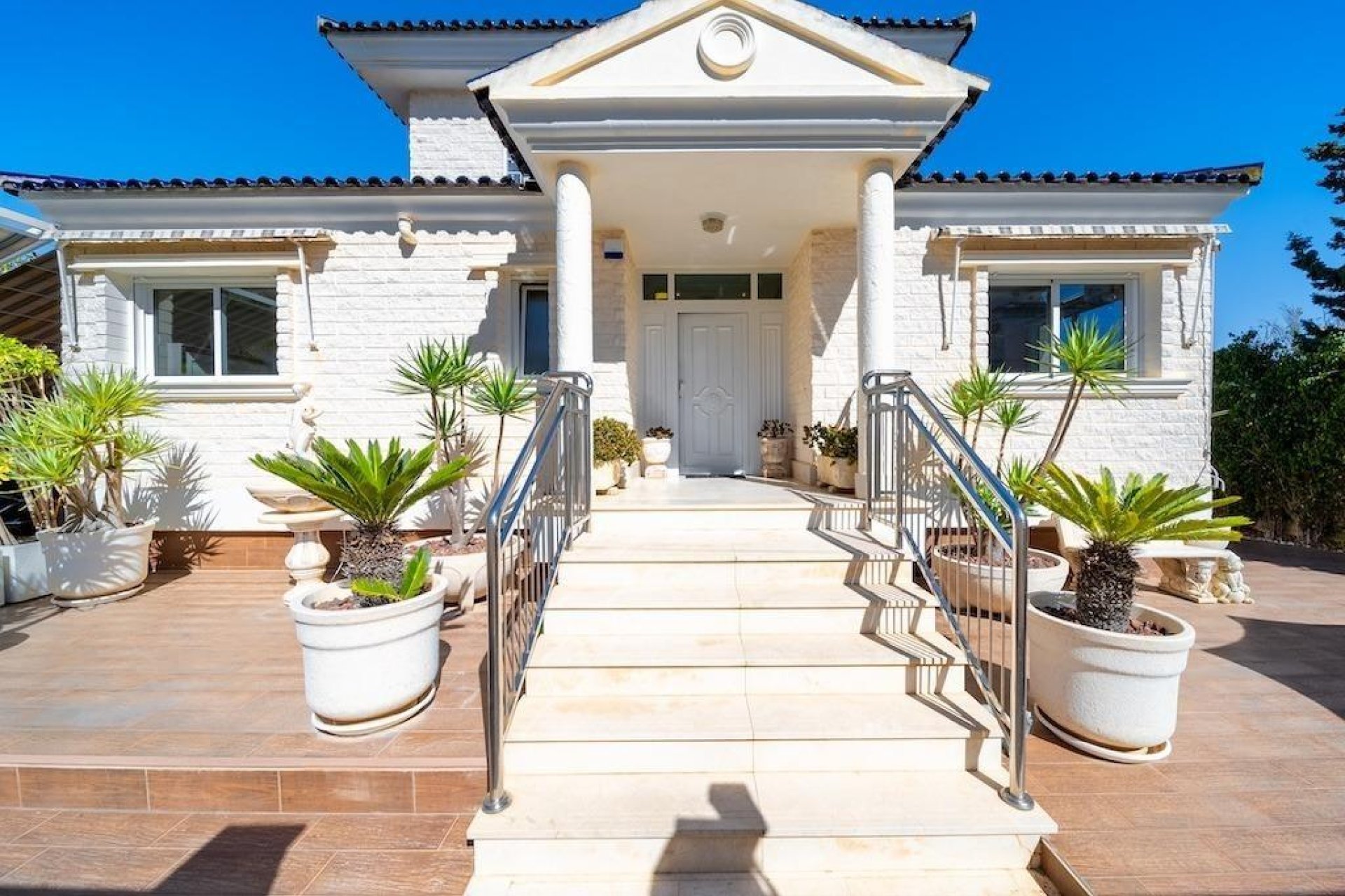 Resale - Villa -
Torrevieja - Torre La Mata