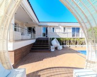 Resale - Villa -
Torrevieja - Torre La Mata