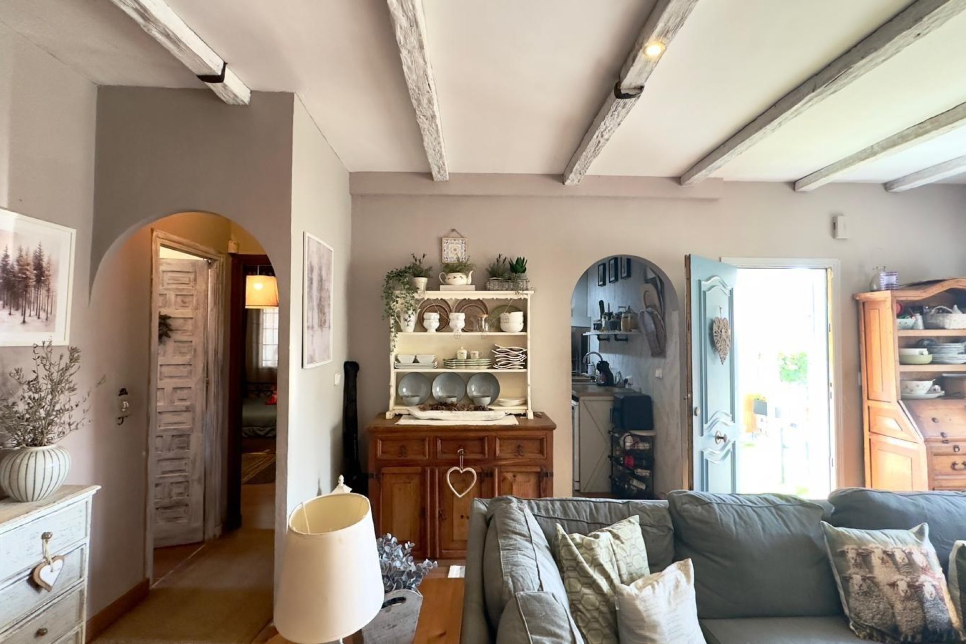 Resale - Villa -
Torrevieja - Torreblanca