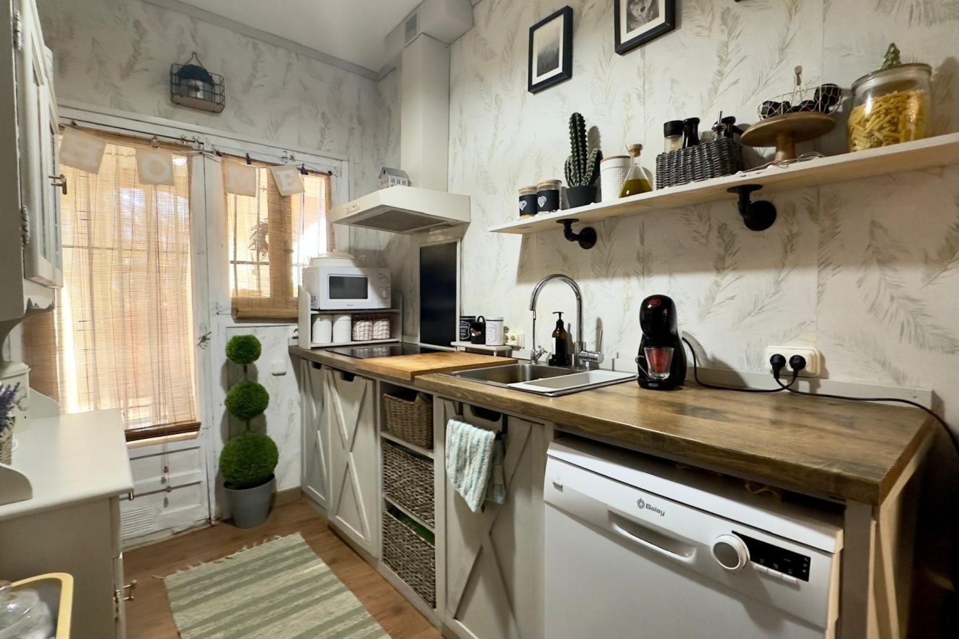 Resale - Villa -
Torrevieja - Torreblanca