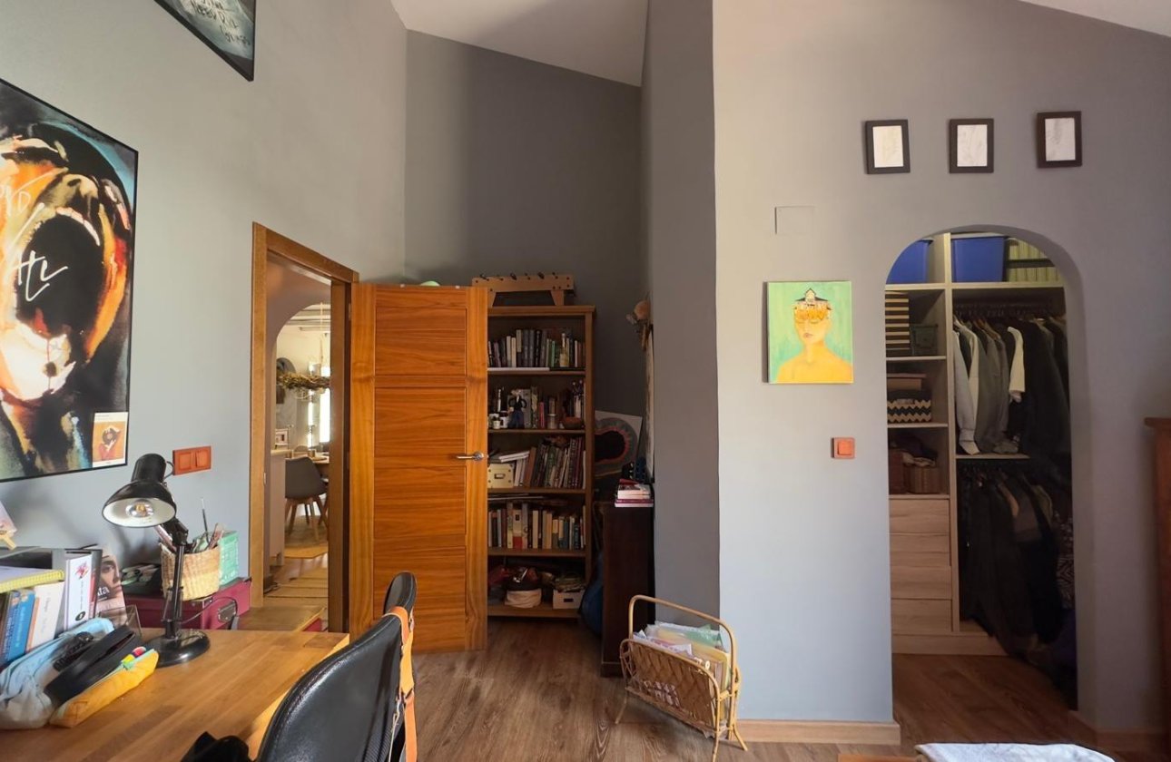 Resale - Villa -
Torrevieja - Torreblanca