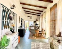 Resale - Villa -
Torrevieja - Torreblanca