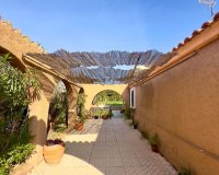 Resale - Villa -
Torrevieja - Torreblanca