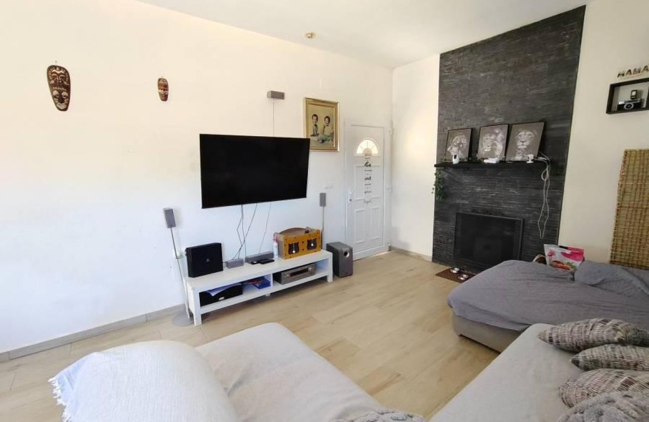 Resale - Villa -
Torrevieja - Torreta Florida