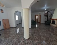 Resale - Villa -
Villamartin - Costa Blanca