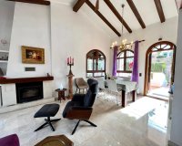 Resale - Villa -
Villamartin - Costa Blanca