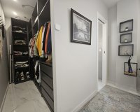 Resale - Villa -
Villamartin - Costa Blanca