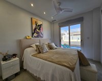 Resale - Villa -
Villamartin - Costa Blanca