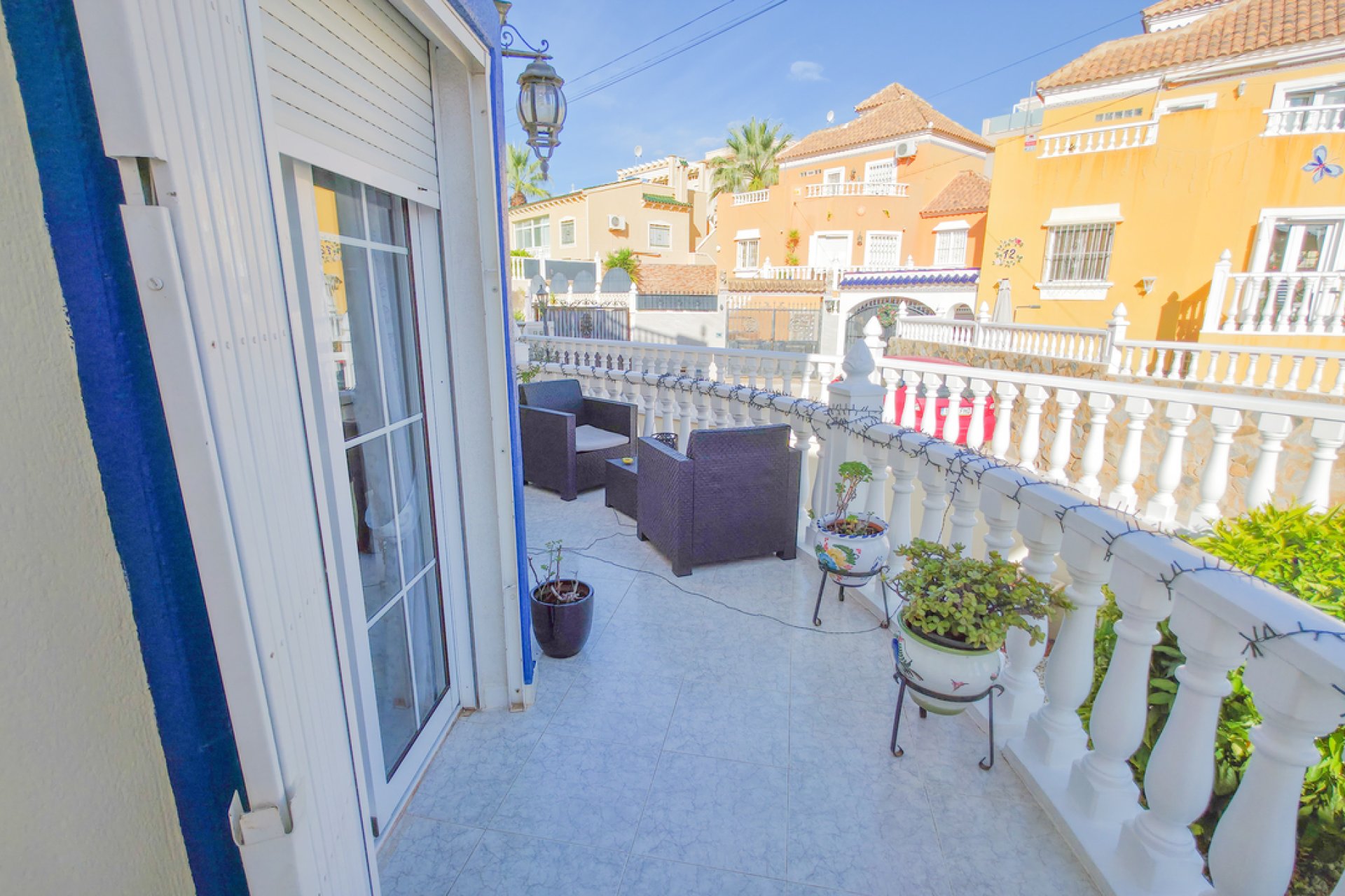 Resale - Villa -
Villamartin - Costa Blanca