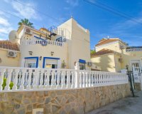 Resale - Villa -
Villamartin - Costa Blanca