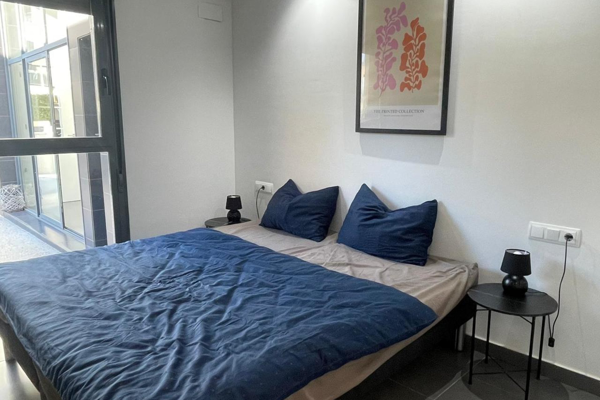 Resale - Villa -
Villamartin - Costa Blanca