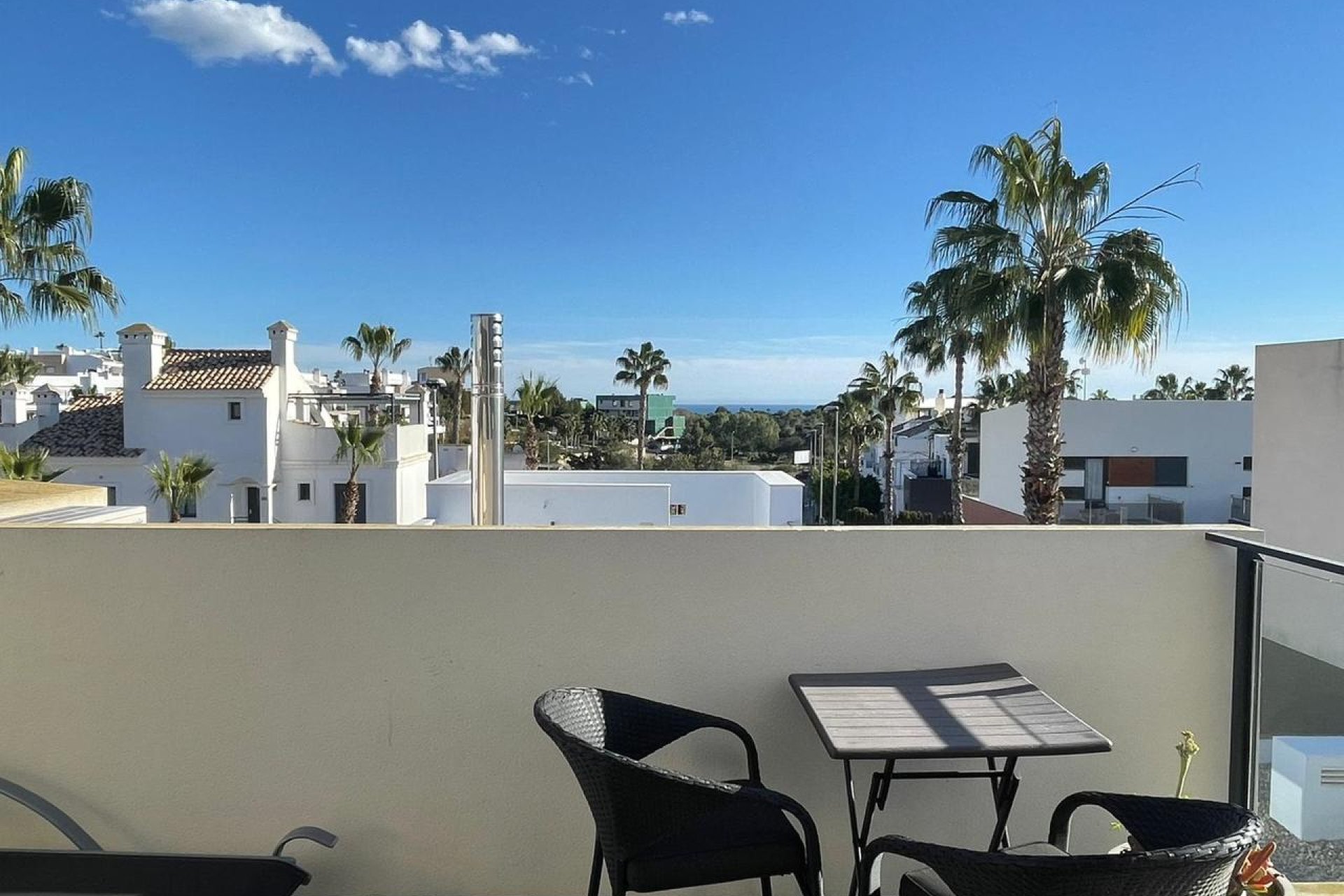 Resale - Villa -
Villamartin - Costa Blanca