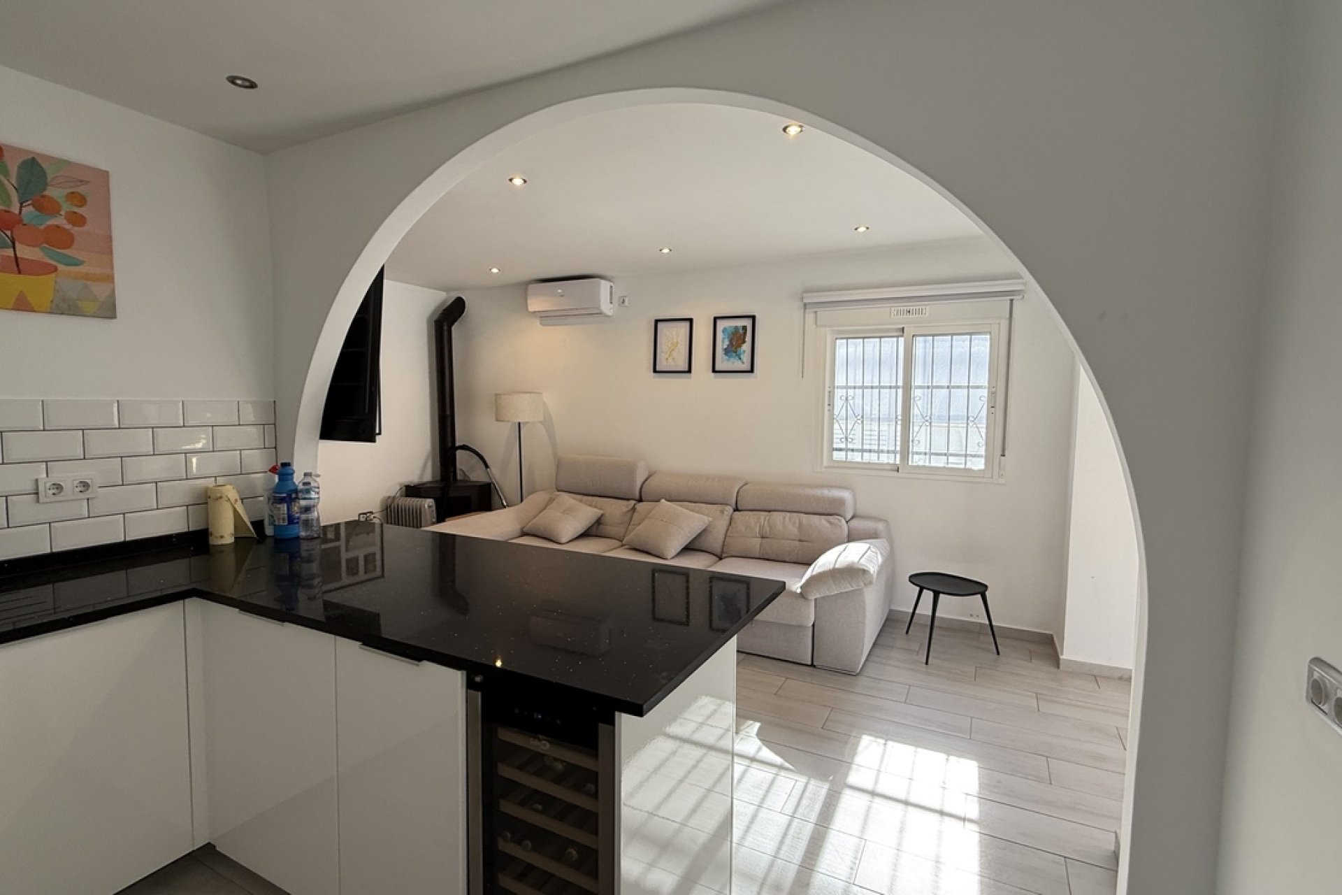 Resale - Villa -
Villamartin - Costa Blanca