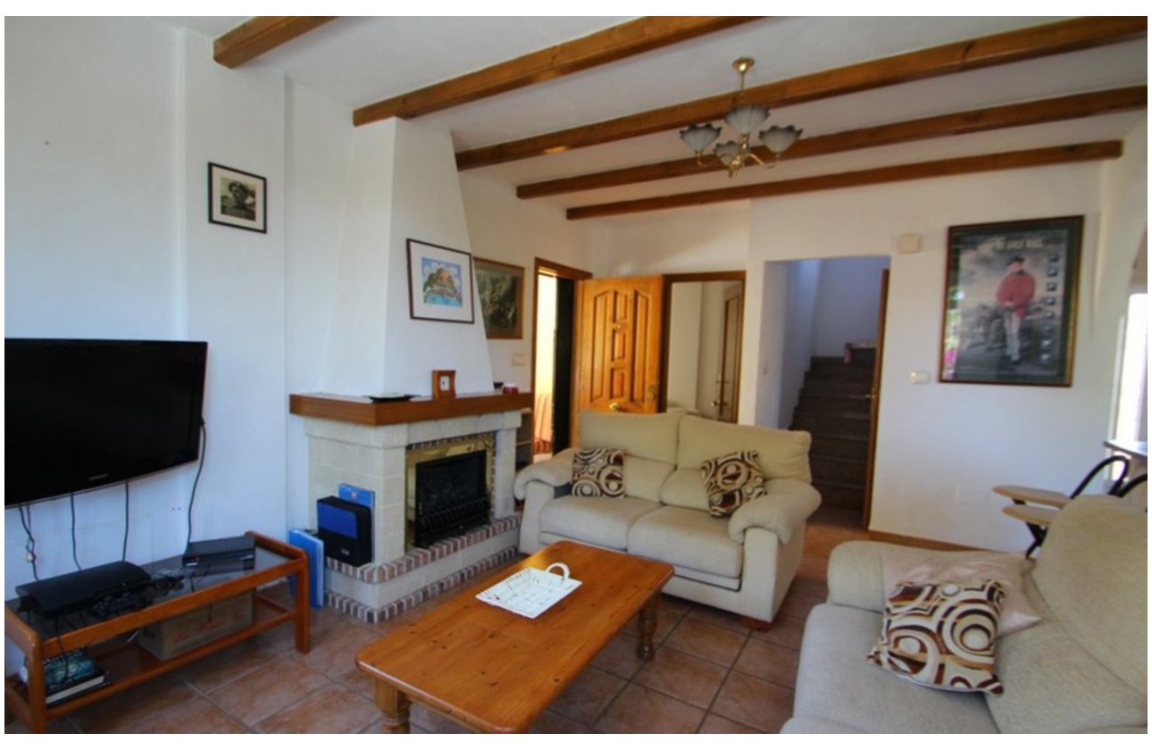 Resale - Villa -
Villamartin - Costa Blanca