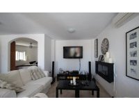 Resale - Villa -
Villamartin - Costa Blanca