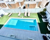 Resale - Villa -
Villamartin - Costa Blanca