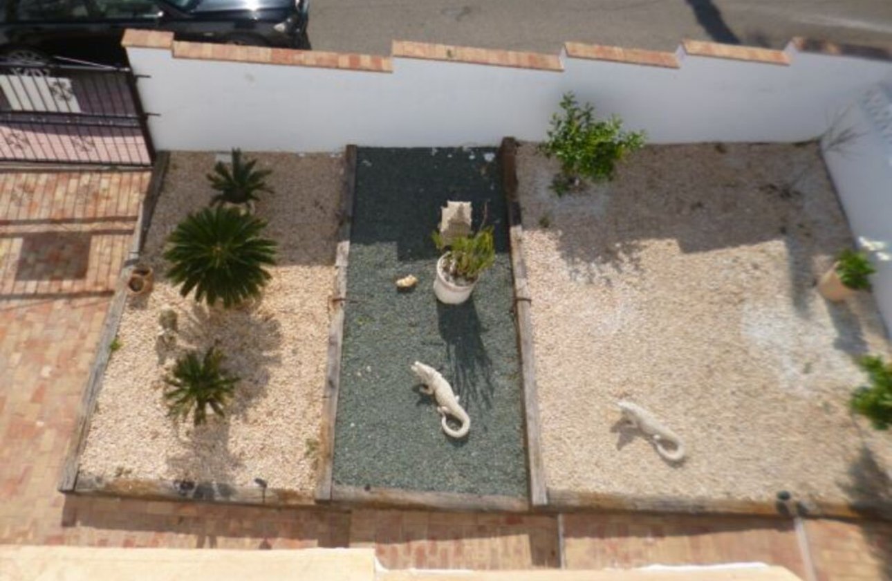 Resale - Villa -
Villamartin - Costa Blanca