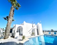Resale - Villa -
Villamartin - Costa Blanca