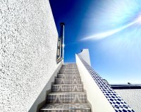 Resale - Villa -
Villamartin - Costa Blanca