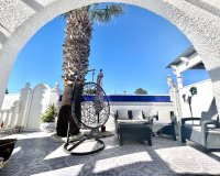 Resale - Villa -
Villamartin - Costa Blanca