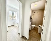 Resale - Villa -
Villamartin - Costa Blanca