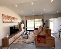 Resale - Villa -
Villamartin - Costa Blanca