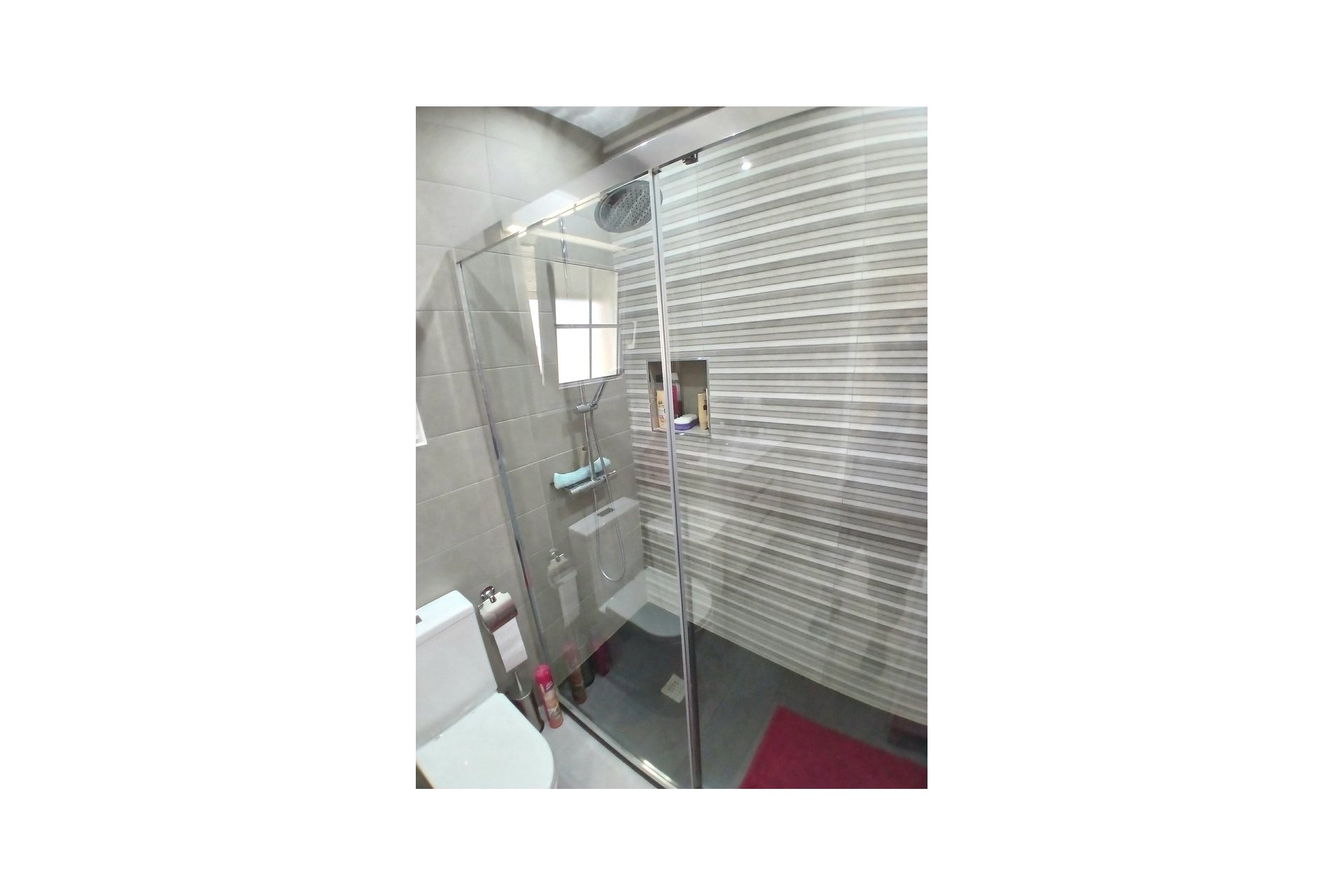 Resale - Villa -
Villamartin - Costa Blanca