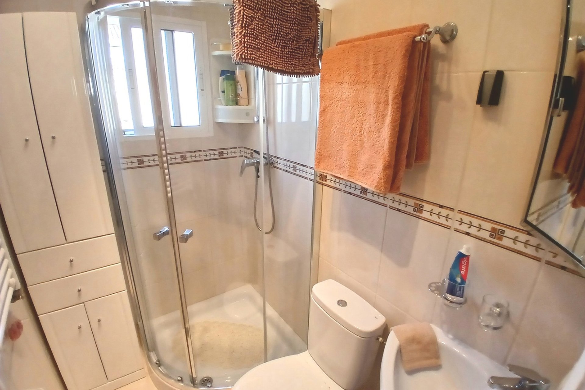 Resale - Villa -
Villamartin - Costa Blanca