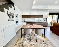 Resale - Villa -
Villamartin - Costa Blanca