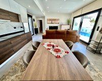 Resale - Villa -
Villamartin - Costa Blanca