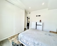 Resale - Villa -
Villamartin - Costa Blanca