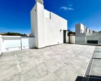 Resale - Villa -
Villamartin - Costa Blanca