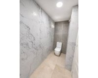 Resale - Villa -
Villamartin - Costa Blanca