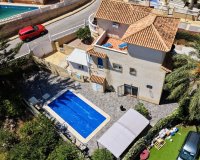 Resale - Villa -
Villamartin - Costa Blanca