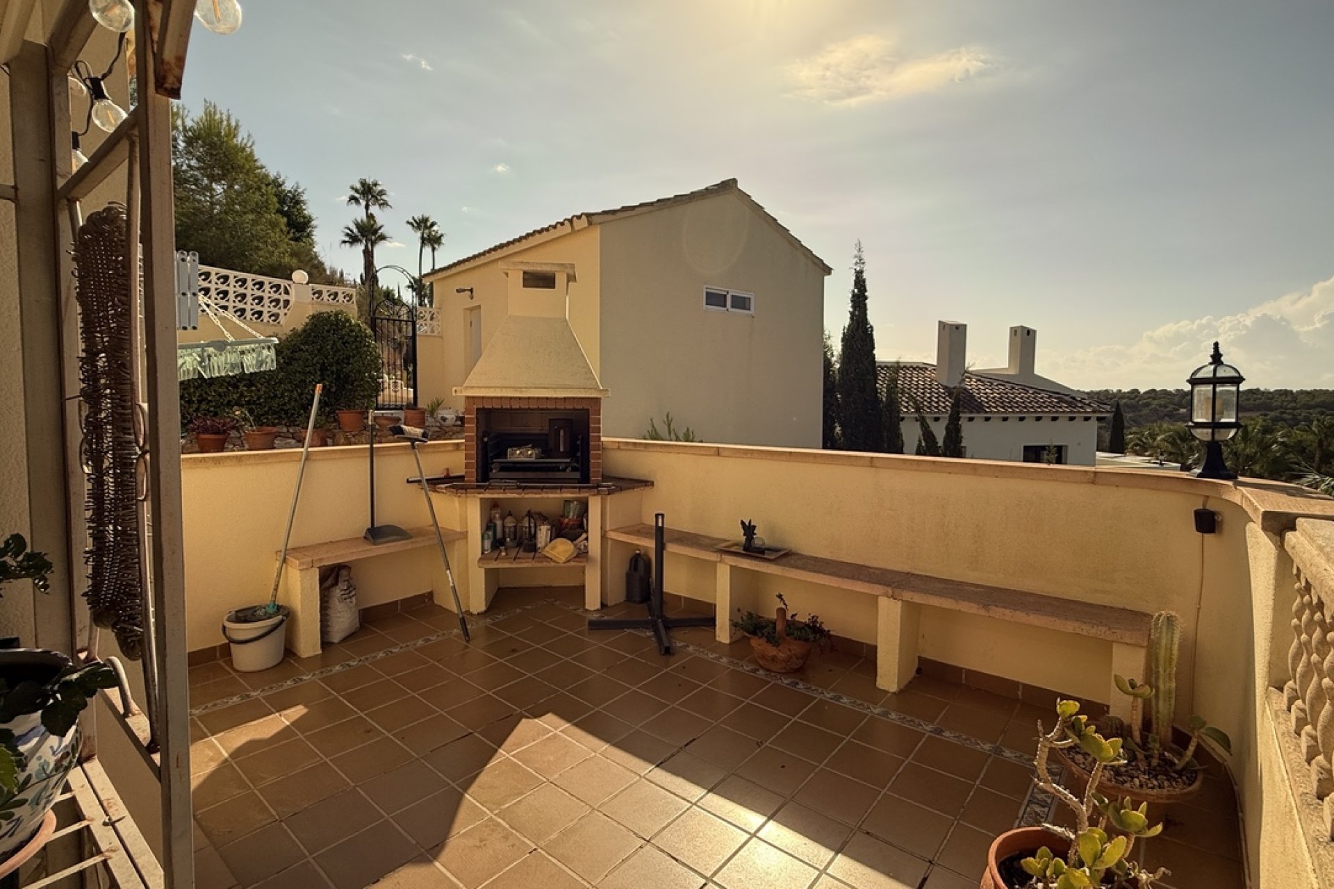 Resale - Villa -
Villamartin - Costa Blanca