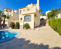 Resale - Villa -
Villamartin - Costa Blanca
