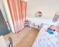 Resale - Villa -
Villamartin - Costa Blanca