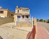 Resale - Villa -
Villamartin - Costa Blanca