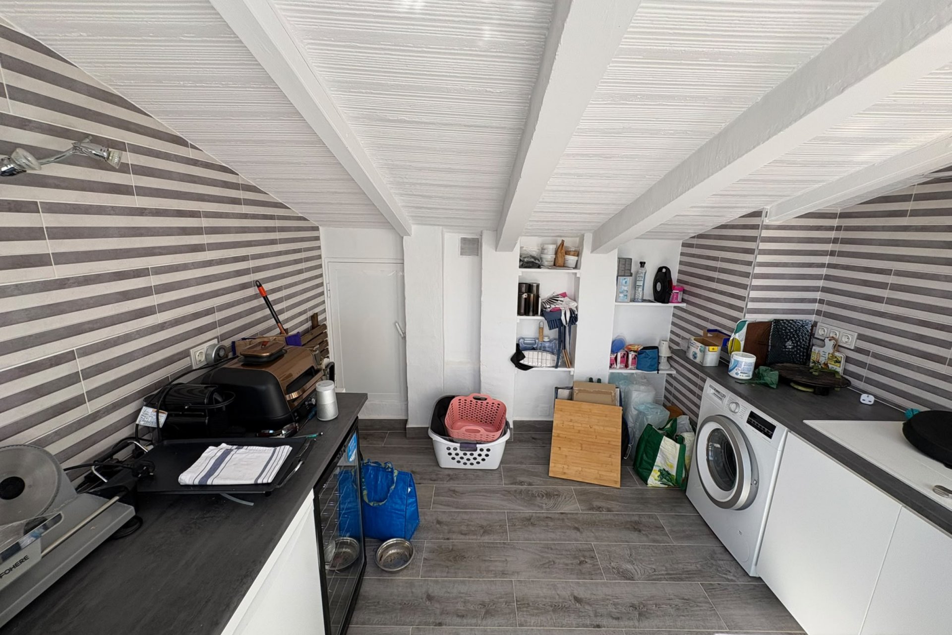Resale - Villa -
Villamartin - Costa Blanca