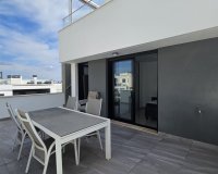Resale - Villa -
Villamartin - Costa Blanca