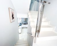 Resale - Villa -
Villamartin - Costa Blanca