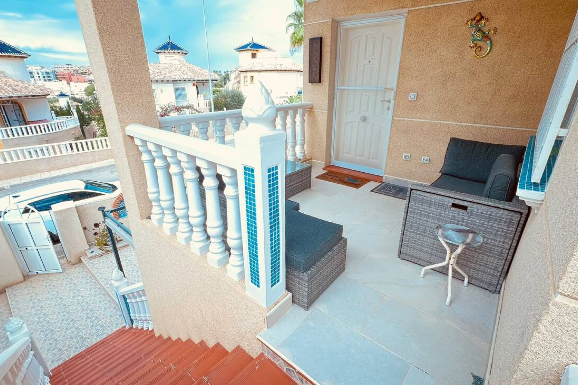 Resale - Villa -
Villamartin - Costa Blanca