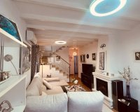 Resale - Villa -
Villamartin - Costa Blanca