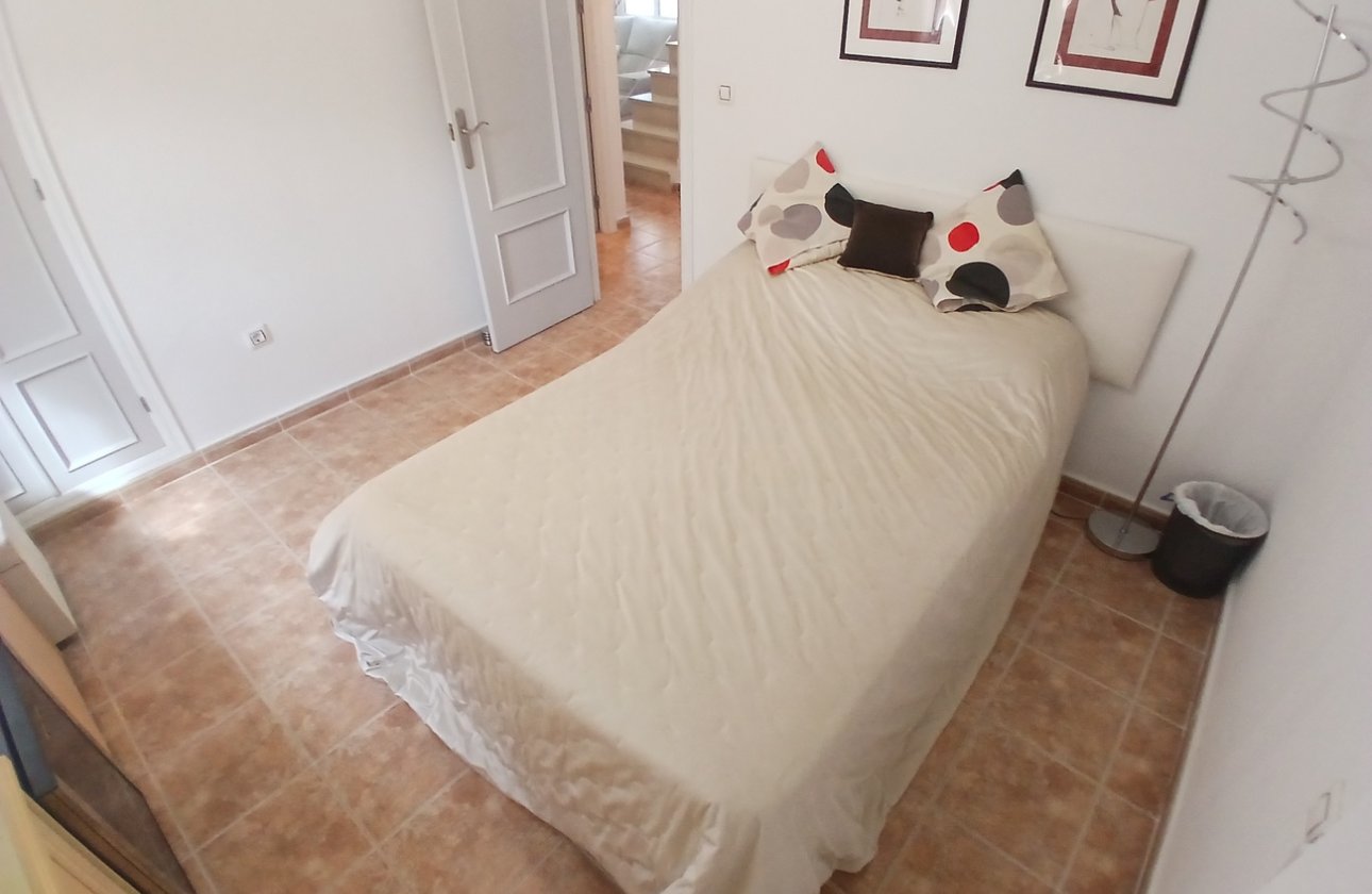 Resale - Villa -
Villamartin - Costa Blanca