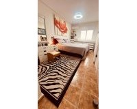 Resale - Villa -
Villamartin - Costa Blanca